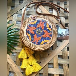 Wicker Woven Round Beach Butterfly Crossbody Purse Wooden